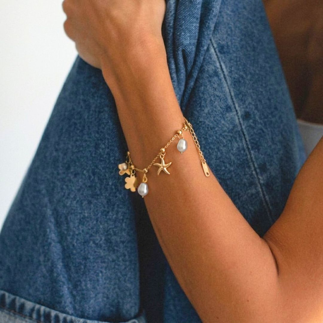 Ocean Bloom Charm Bracelet – Gold Edition
