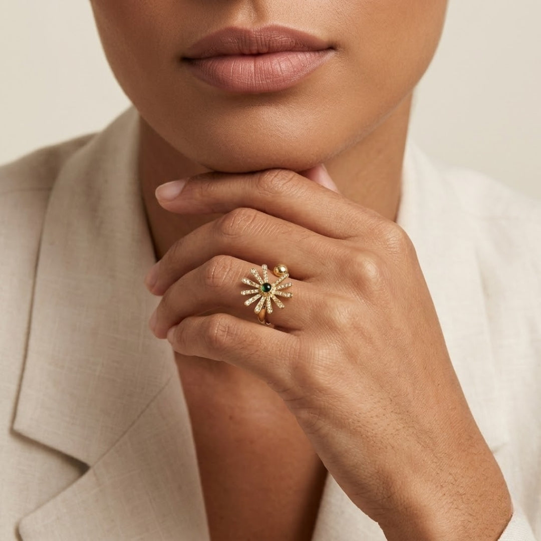 Solara Verde Orbit Ring