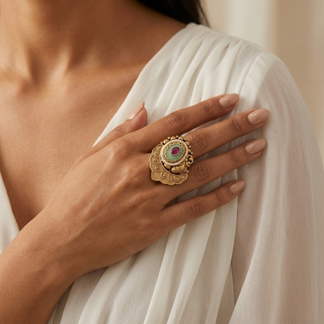 Gulnaar Filigree Crest Ring