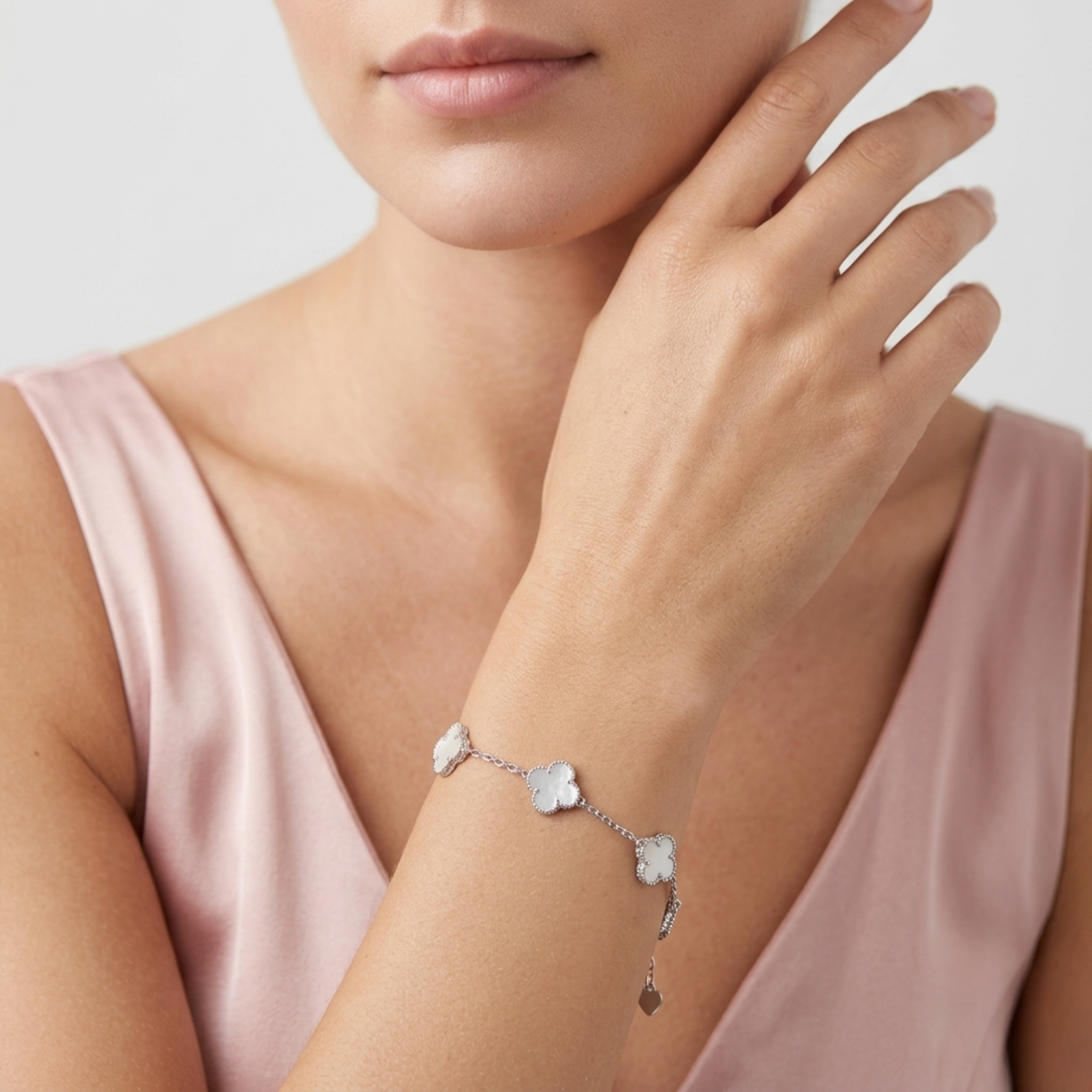 Silver Blossom Clover Chain Bracelet 925