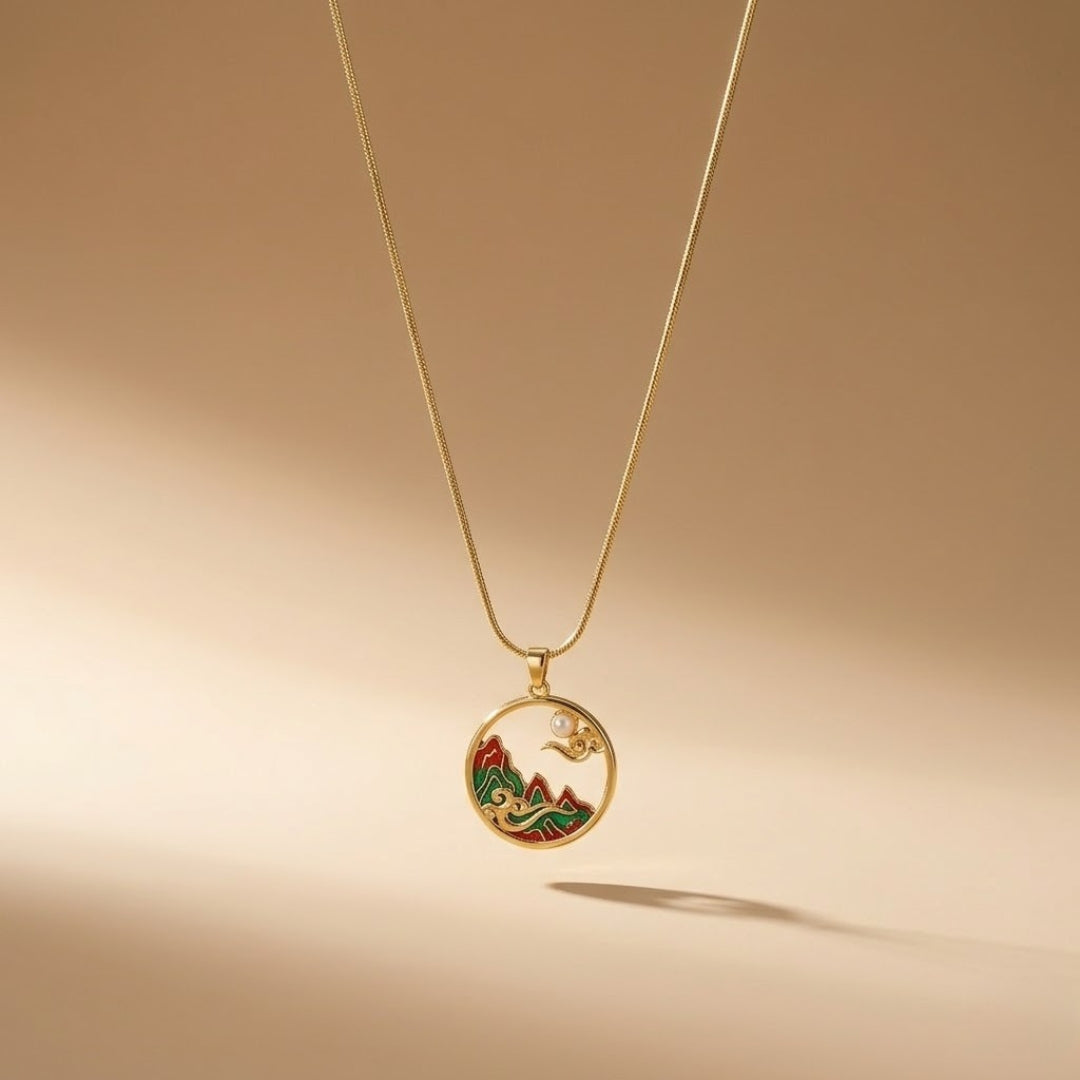 Avara Vista Necklace