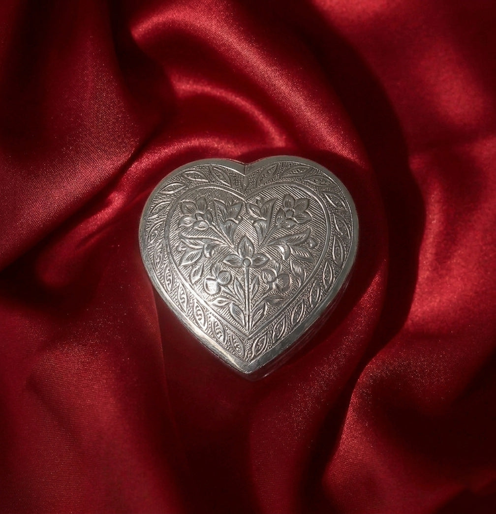 Heart Kumkum Box, Hand-Engraved | 35 Grams 925 Silver