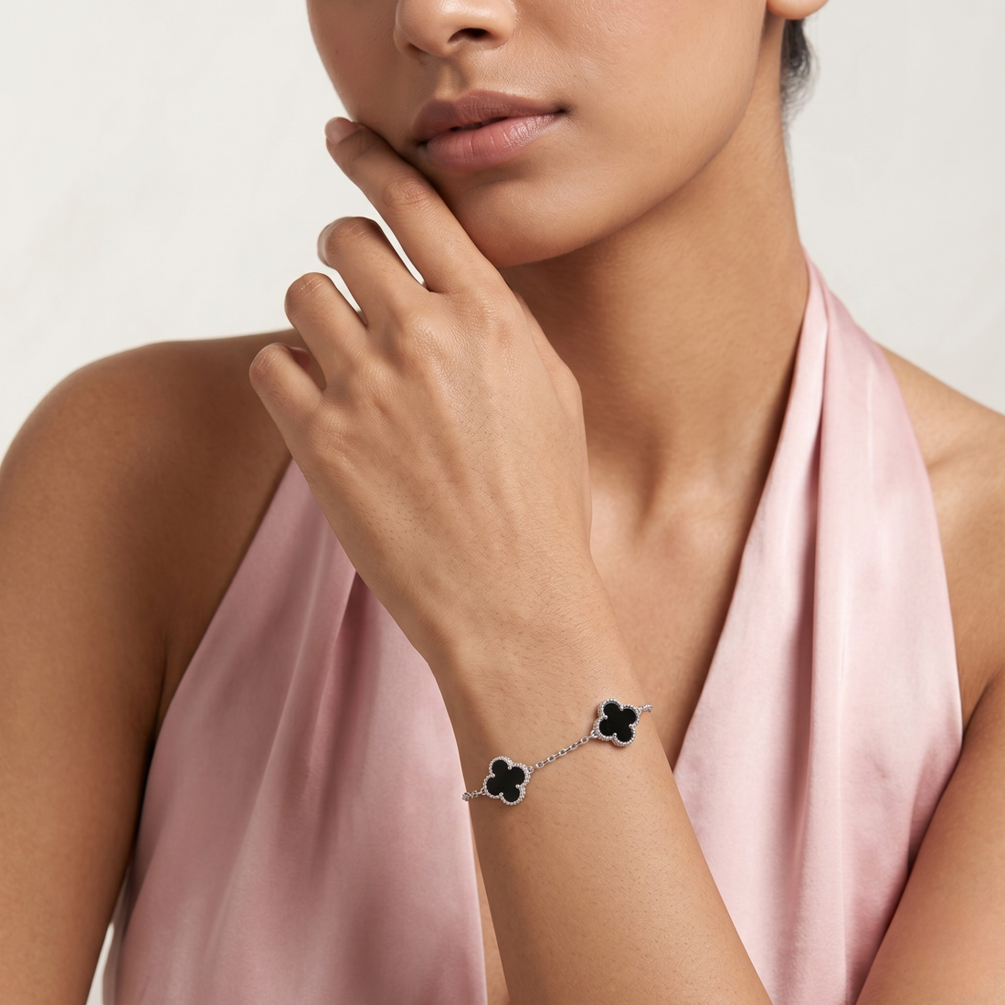 Midnight Clover Charm Bracelet 925