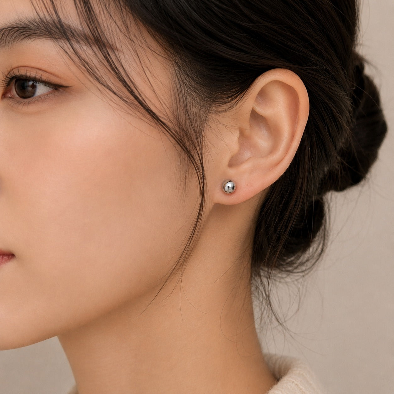 Urban Pivot Studs